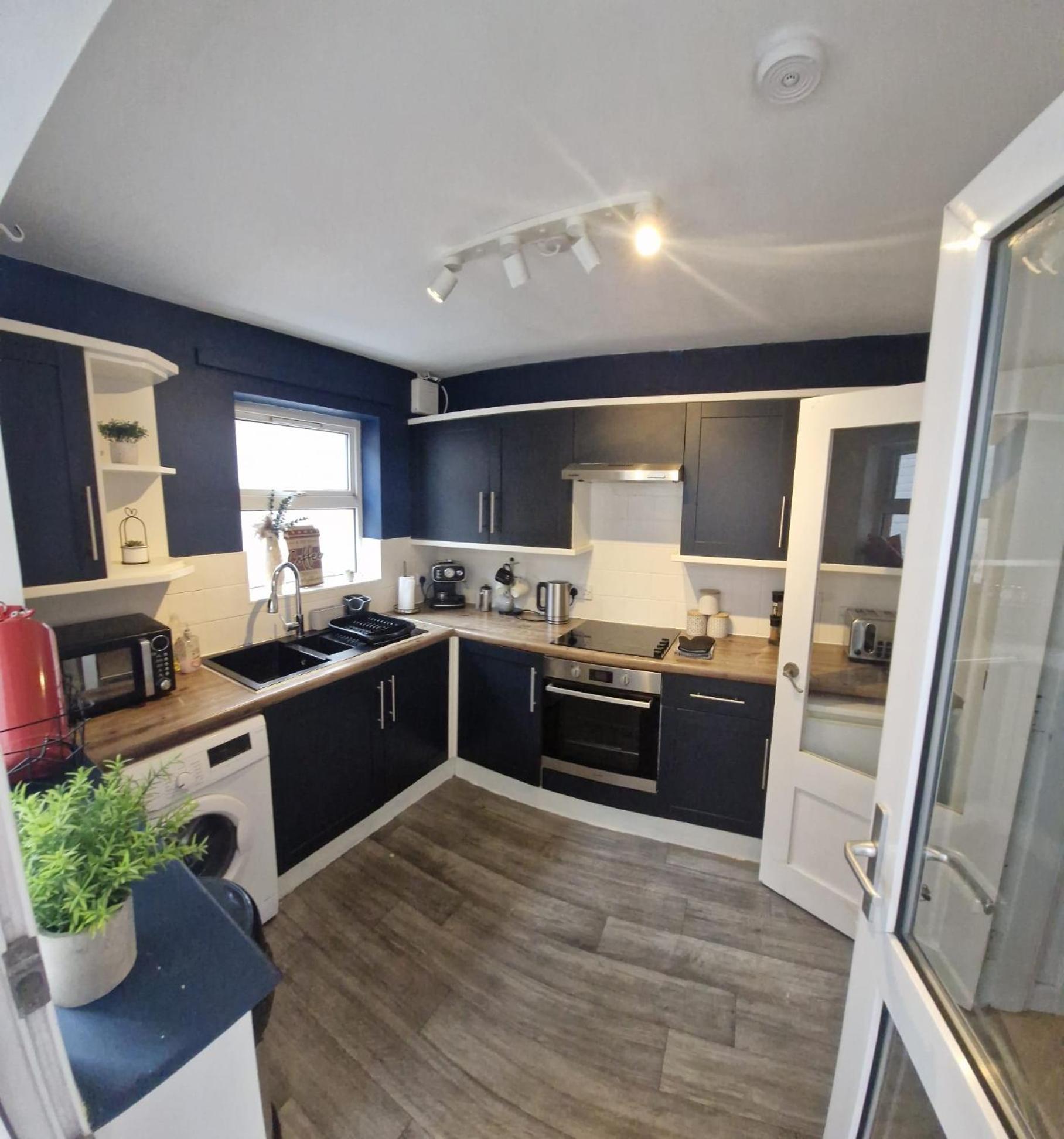 4Br House Popular Ravenhill Road Vila Belfast Exterior foto